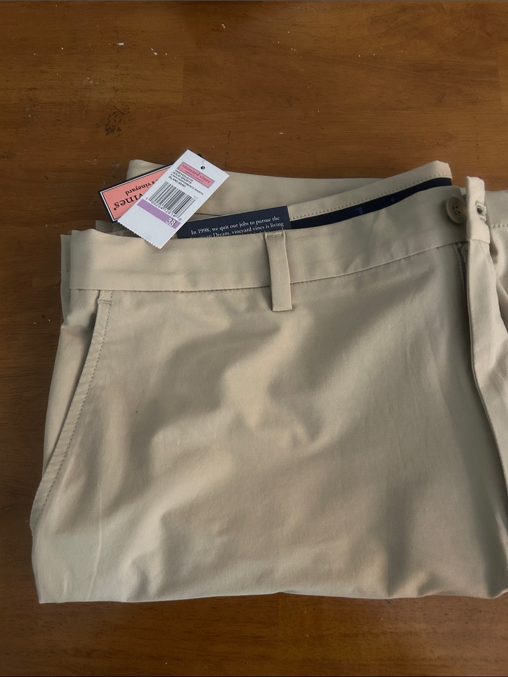 Men's Classic Vineyard Vines performance shorts - Khaki